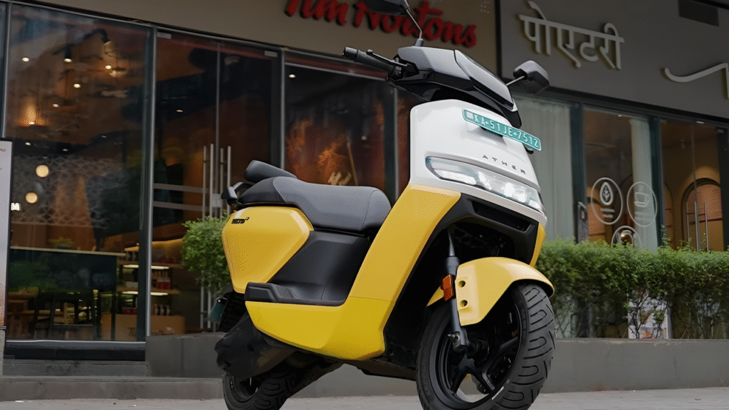 धुआंधार बिक रही Ather Electric 150 Km रेंज, 90 Km/h, 2 घंटे में फुल चार्ज, सिर्फ ₹10,999 दे कर घर ले जाये 2 धुआंधार बिक रही Ather Electric 150 Km रेंज, 90 Km/h, 2 घंटे में फुल चार्ज, सिर्फ ₹10,999 दे कर घर ले जाये