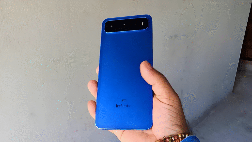 आज ही लेकर आये Infinix Hot 60i 5G शानदार फ़ोन 6,000 mAh बैटरी AI-फीचर्स सेल्फी कैमरा 2 आज ही लेकर आये Infinix Hot 60i 5G शानदार फ़ोन 6,000 mAh बैटरी AI-फीचर्स सेल्फी कैमरा