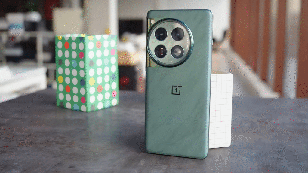 अगर आपको लेटेस्ट फ़ोन की नीड हो तो One Plus 12 5g ले कर आया LTPO टेक्नोलॉजी 1 TB स्टोरेज 3x optical zoom 26 मिनट में पूरा चार्ज 2 अगर आपको लेटेस्ट फ़ोन की नीड हो तो One Plus 12 5g ले कर आया LTPO टेक्नोलॉजी 1 TB स्टोरेज 3x optical zoom 26 मिनट में पूरा चार्ज