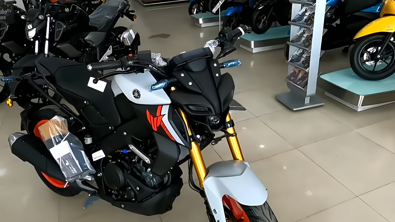 इस बाइक को लवर बाइक के नाम से भी जाना जाता Yamaha MT शानदार लुक दमदार फीचर्स कीमत भी कम