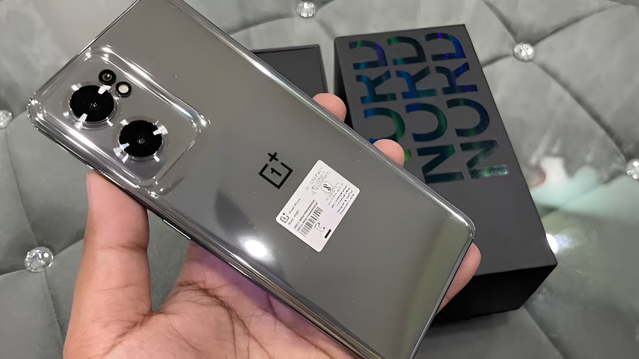 लड़कीओ के लिए परफेक्ट बना OnePlus का 18GB रैम, 500MP कैमरा और 200W फास्ट चार्जर वाला धमाकेदार 5G स्मार्टफोन 9 लड़कीओ के लिए परफेक्ट बना OnePlus का 18GB रैम, 500MP कैमरा और 200W फास्ट चार्जर वाला धमाकेदार 5G स्मार्टफोन